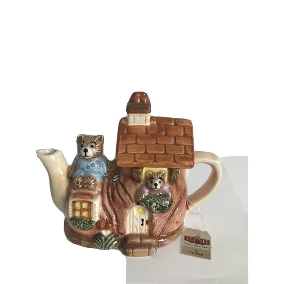 Other - MIni Tea Pot. Bears In Shoe By Cardinal. Hand Painted